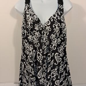 Elegant Black and White Patterned Bikini